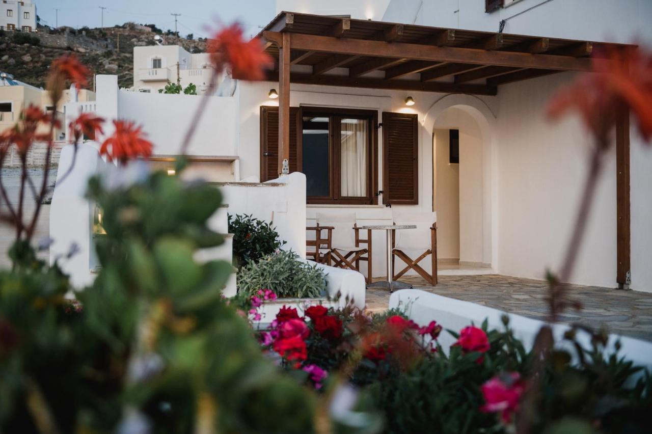 Petros Studios & Suites Naxos City Exterior photo