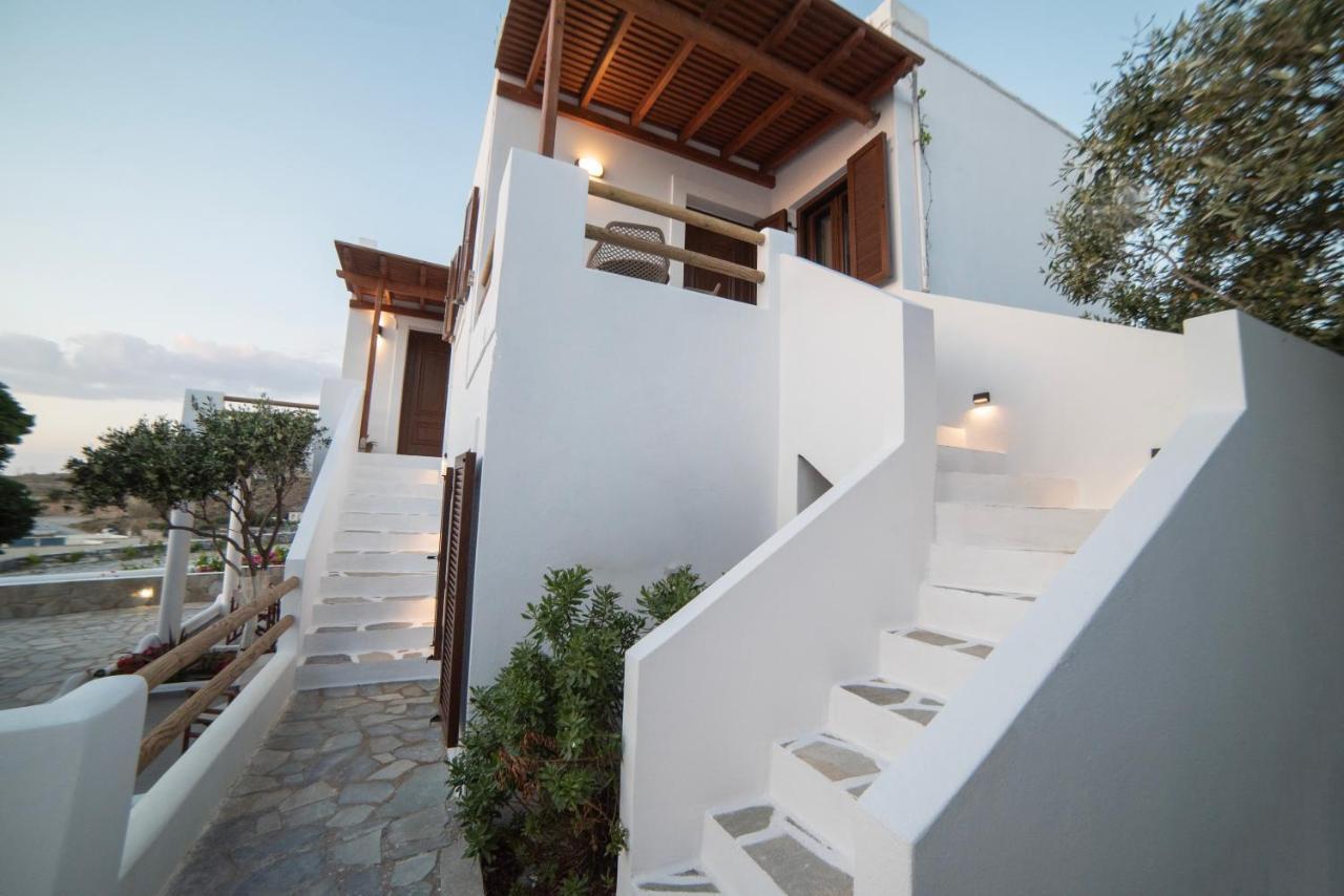 Petros Studios & Suites Naxos City Exterior photo