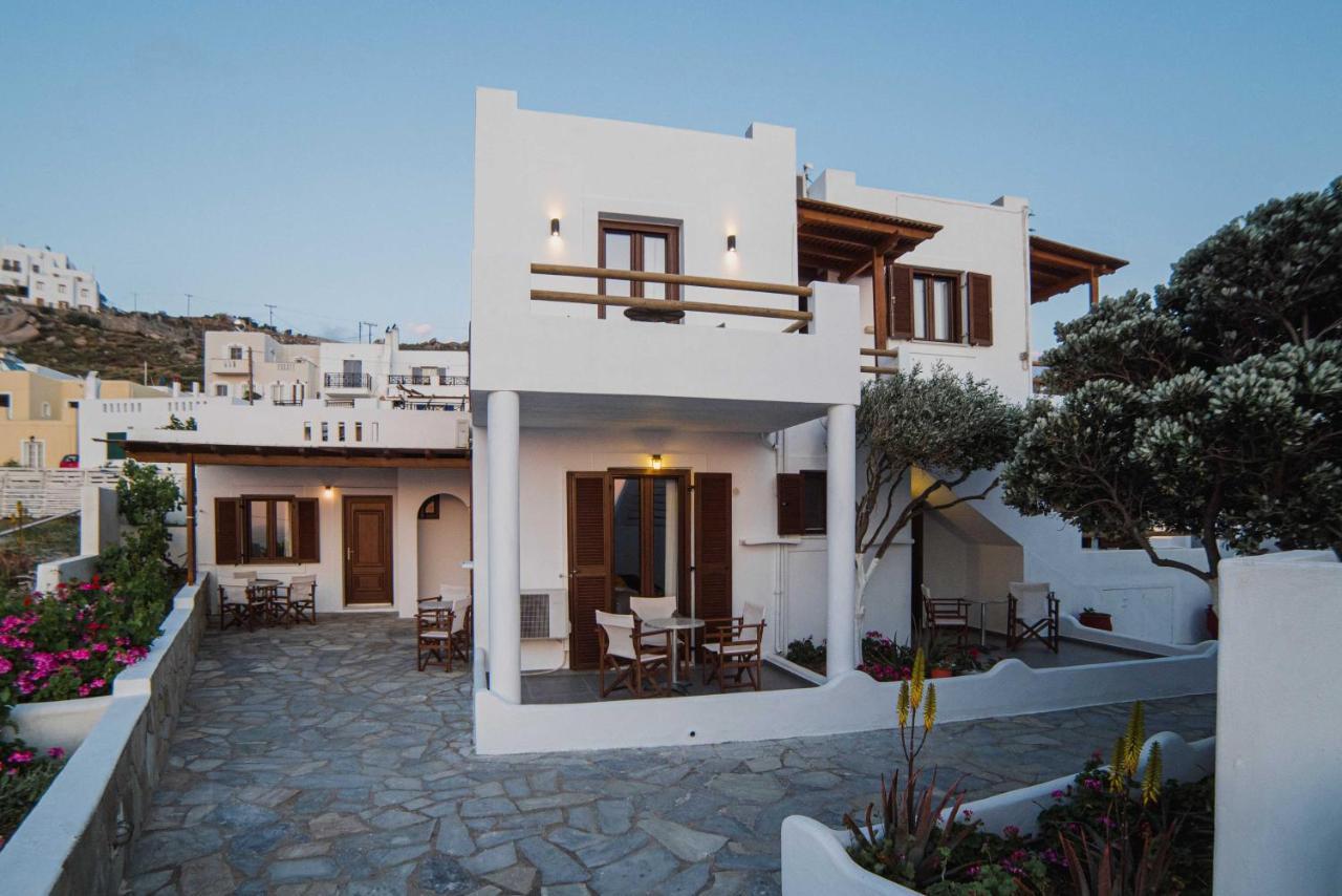 Petros Studios & Suites Naxos City Exterior photo