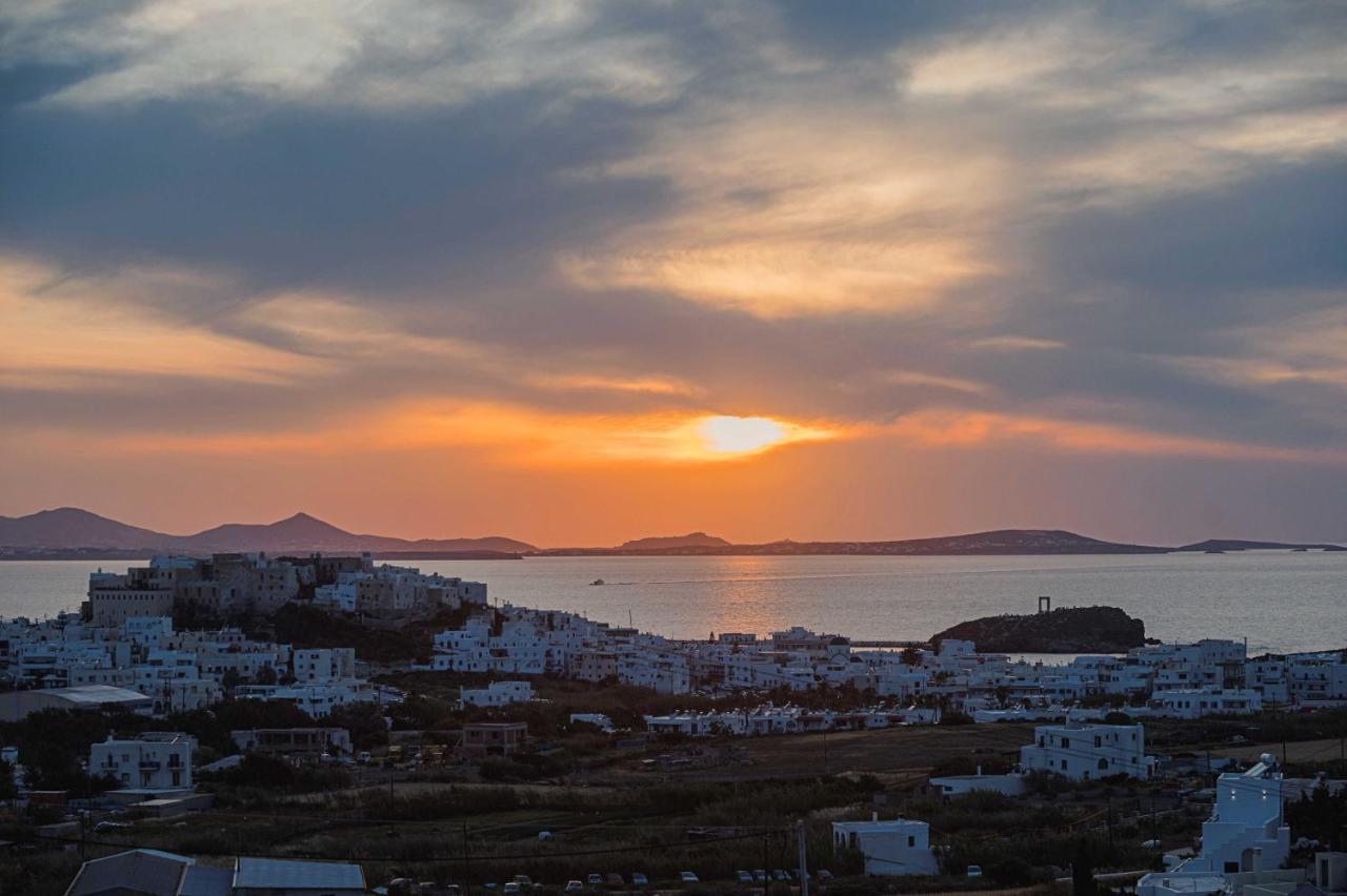 Petros Studios & Suites Naxos City Exterior photo